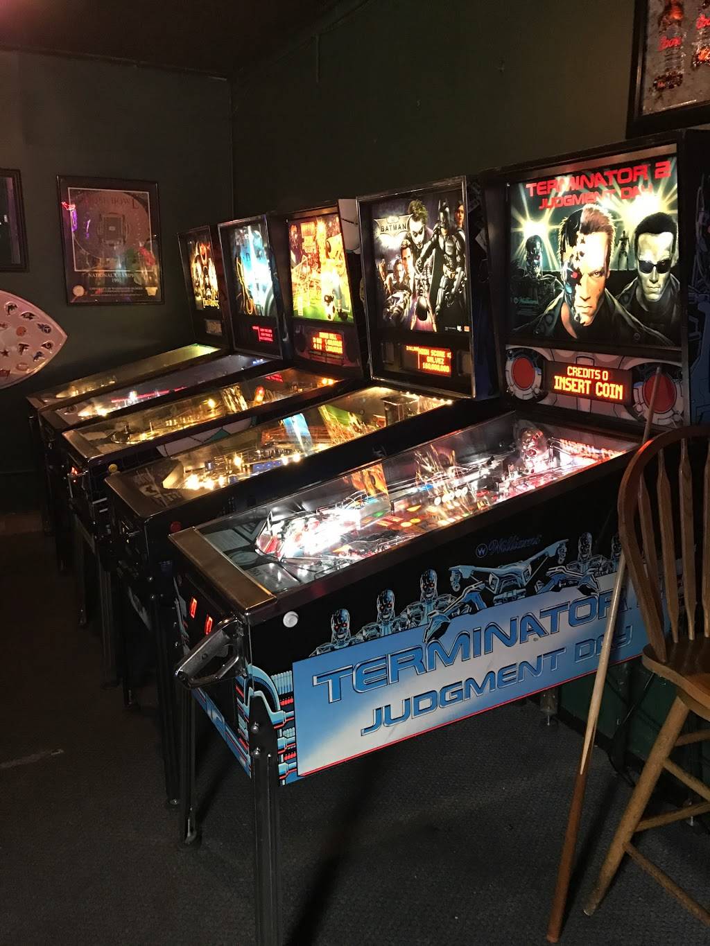 Fitzgeralds Sports Bar | restaurant | 5811 24th Ave NW, Seattle, WA 98107, USA | 2067069999 OR +1 206-706-9999