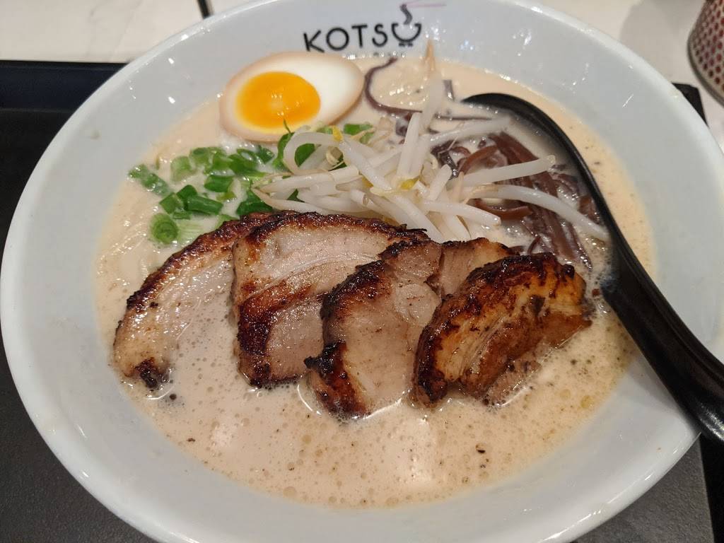 Kotsu Ramen & Gyoza | restaurant | 712 Foothill Blvd, La Cañada Flintridge, CA 91011, USA | 8189281090 OR +1 818-928-1090