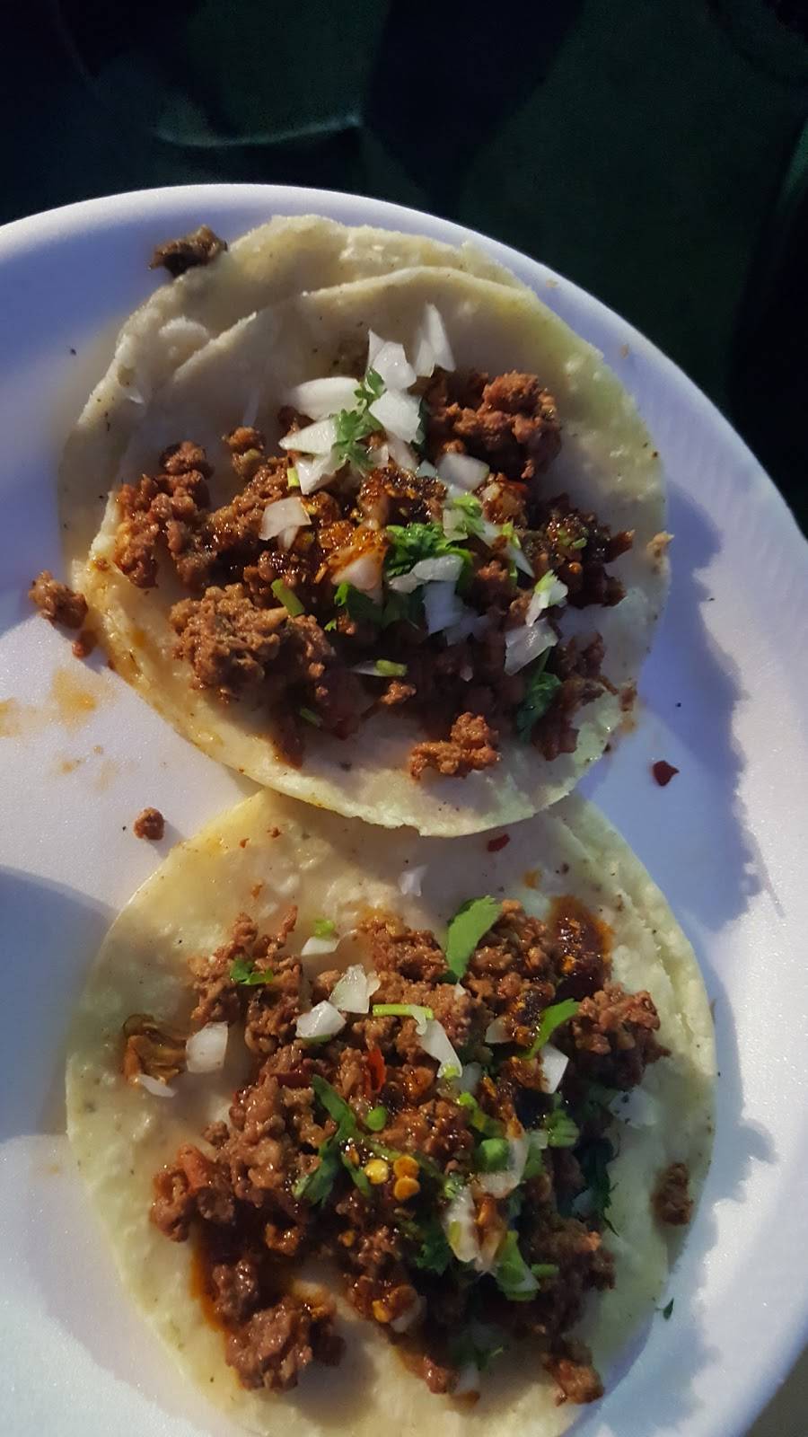 Lonchera Los Gueros Tacos Al Vapor | restaurant | 1910 Old Tustin Ave, Santa Ana, CA 92705, USA | 7149280967 OR +1 714-928-0967