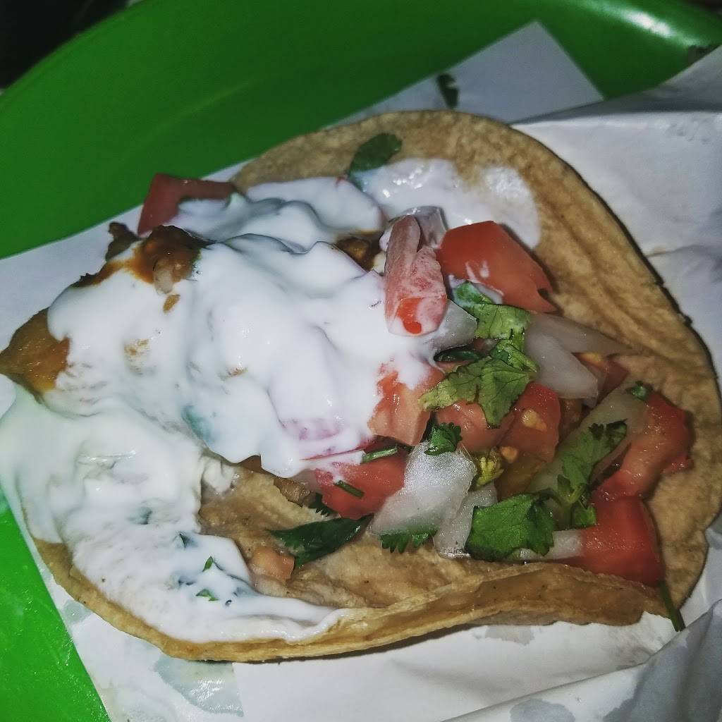 Restaurante Los Arcos | restaurant | Blvd. Benito Juárez 29, Playas Rosarito, 22700 Rosarito, B.C., Mexico | 016616120491 OR +52 661 612 0491