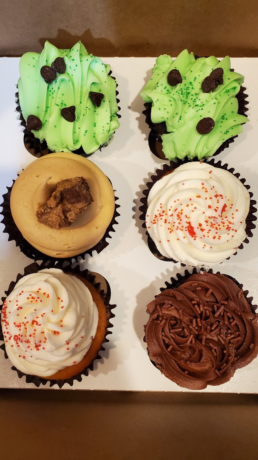 Hannahs | bakery | 112 E Philip St Unit C, Lake Leelanau, MI 49653, USA | 2319942068 OR +1 231-994-2068