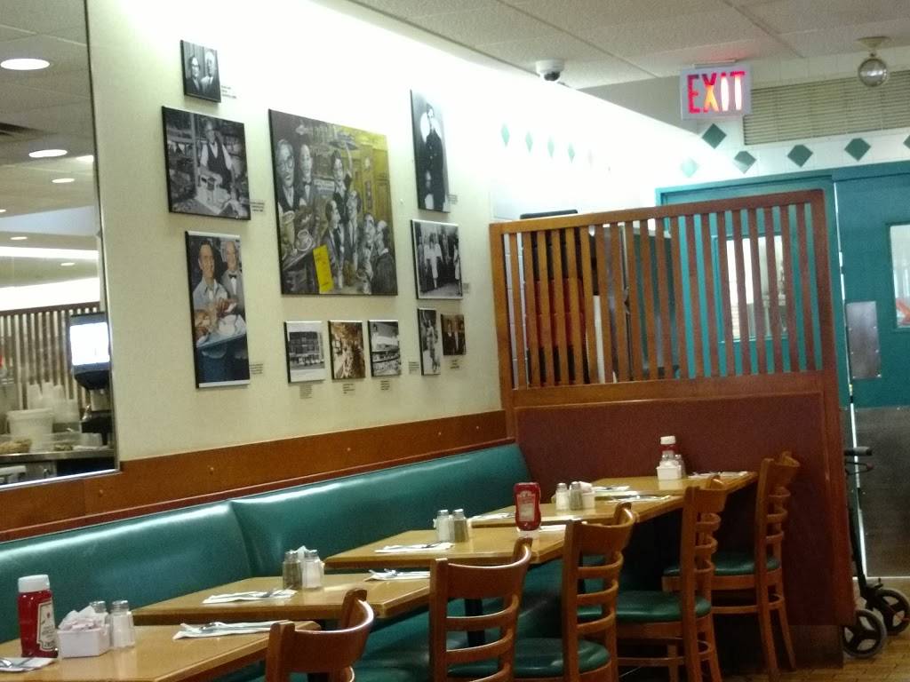 United Bakers Dairy Restaurant | restaurant | 506 Lawrence Ave W, North York, ON M6A 1A1, Canada | 4167890519 OR +1 416-789-0519