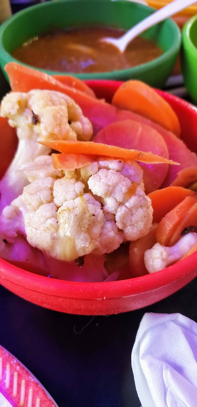 Taqueria Los Comales | restaurant | 7312 S Harlem Ave, Bridgeview, IL 60455, USA | 7084581755 OR +1 708-458-1755