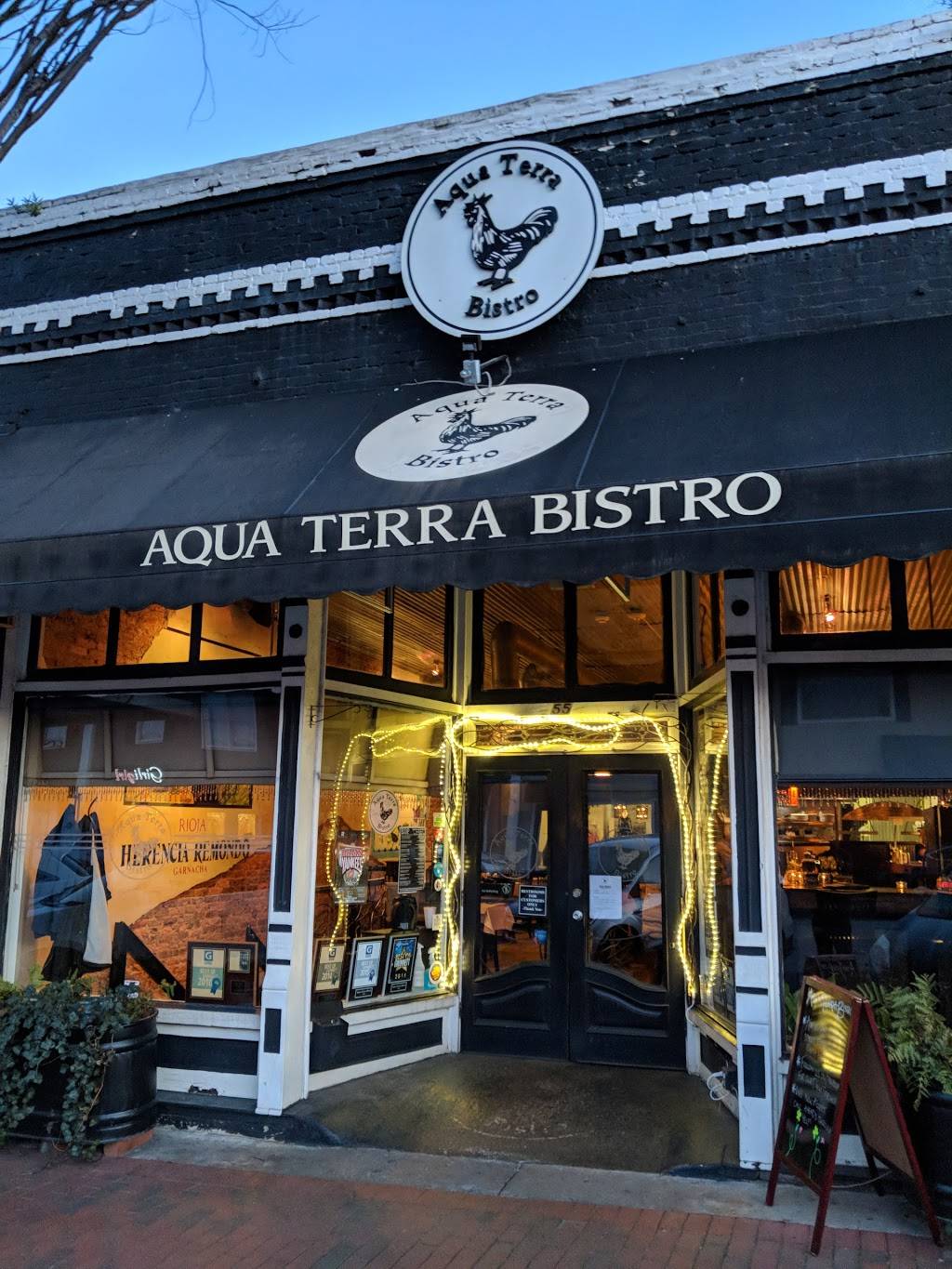 Aqua Terra Bistro | restaurant | 55 E Main St NE, Buford, GA 30518, USA | 7702713000 OR +1 770-271-3000