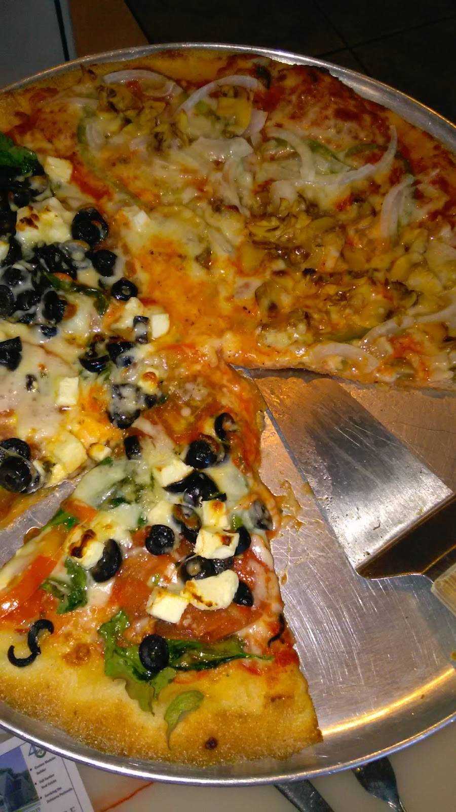 Captains Pizza & Grill | restaurant | 24832 John J Williams Hwy #3, Millsboro, DE 19966, USA | 3029452222 OR +1 302-945-2222