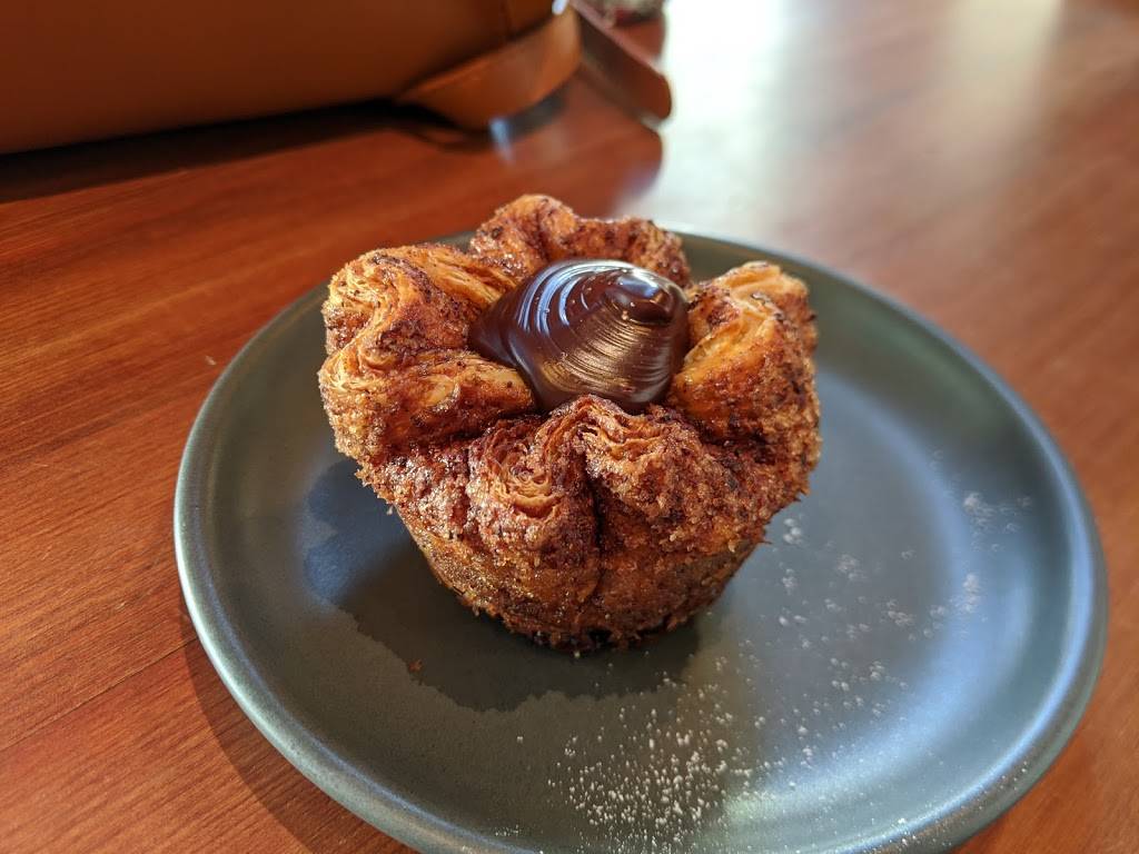 Bloom Chocolate Salon | restaurant | 2600 16th St, San Francisco, CA 94103, USA | 4153490942 OR +1 415-349-0942