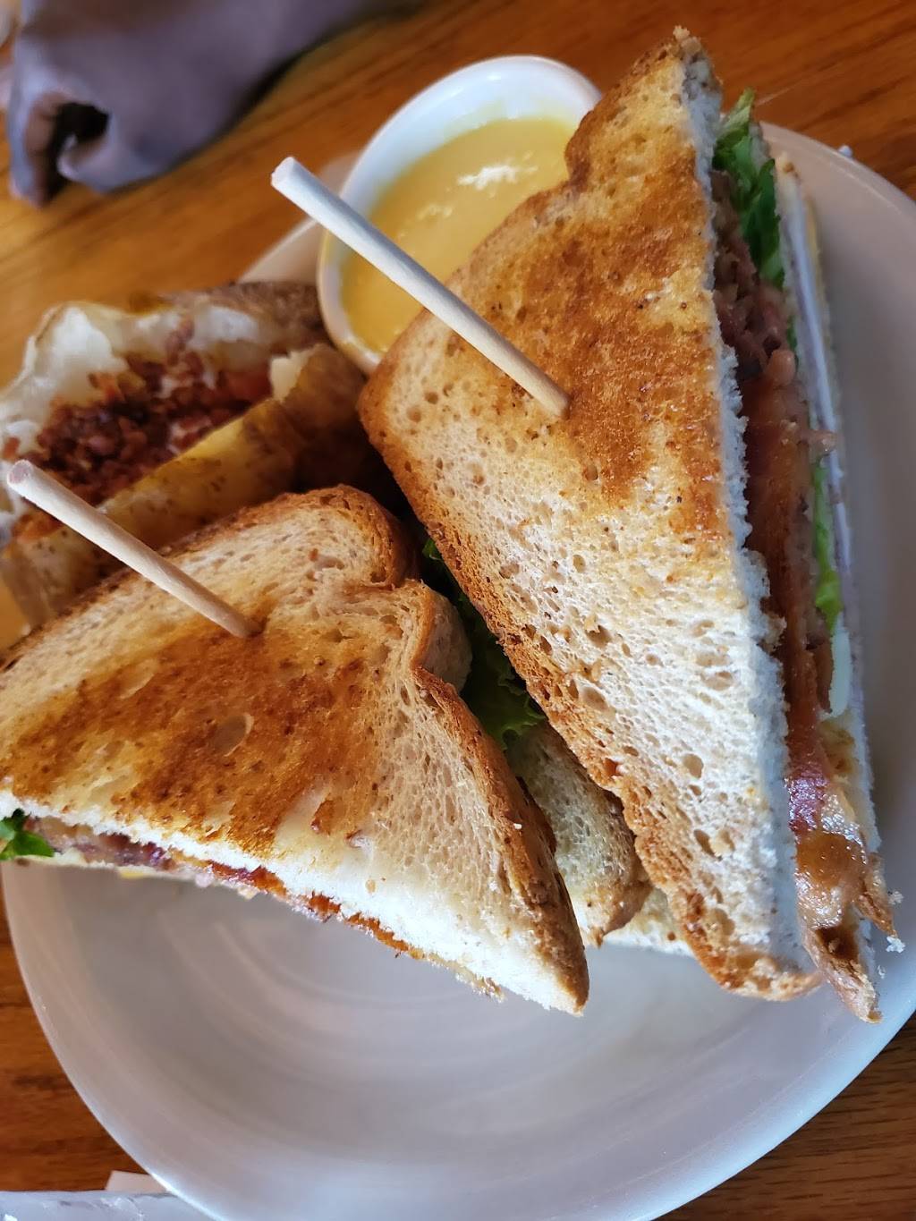 Raffertys of Clarksville | restaurant | 2813 Wilma Rudolph Blvd, Clarksville, TN 37040, USA | 9315530457 OR +1 931-553-0457