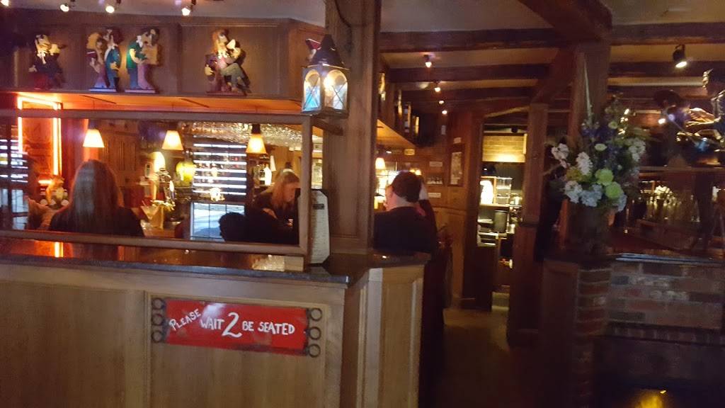 Anthony Js Bistro | restaurant | 6 Holmes St, Mystic, CT 06355, USA | 8605360448 OR +1 860-536-0448