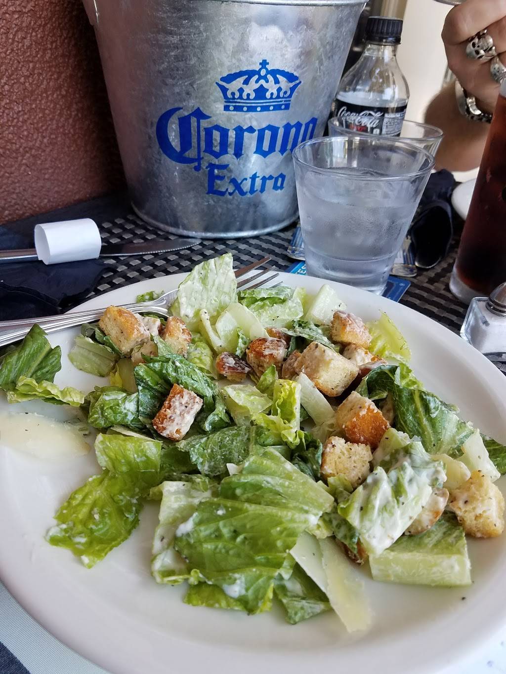 Neighborhood Sports Bar and Kitchen | restaurant | 234-B Main St, Pleasanton, CA 94566, USA | 9258462426 OR +1 925-846-2426