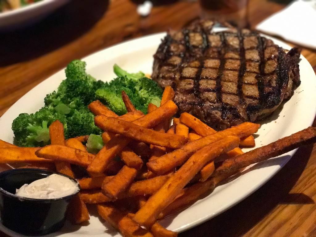 Millers Ale House - Hunters Creek | restaurant | 13536 S John Young Pkwy, Orlando, FL 32837, USA | 4078529151 OR +1 407-852-9151