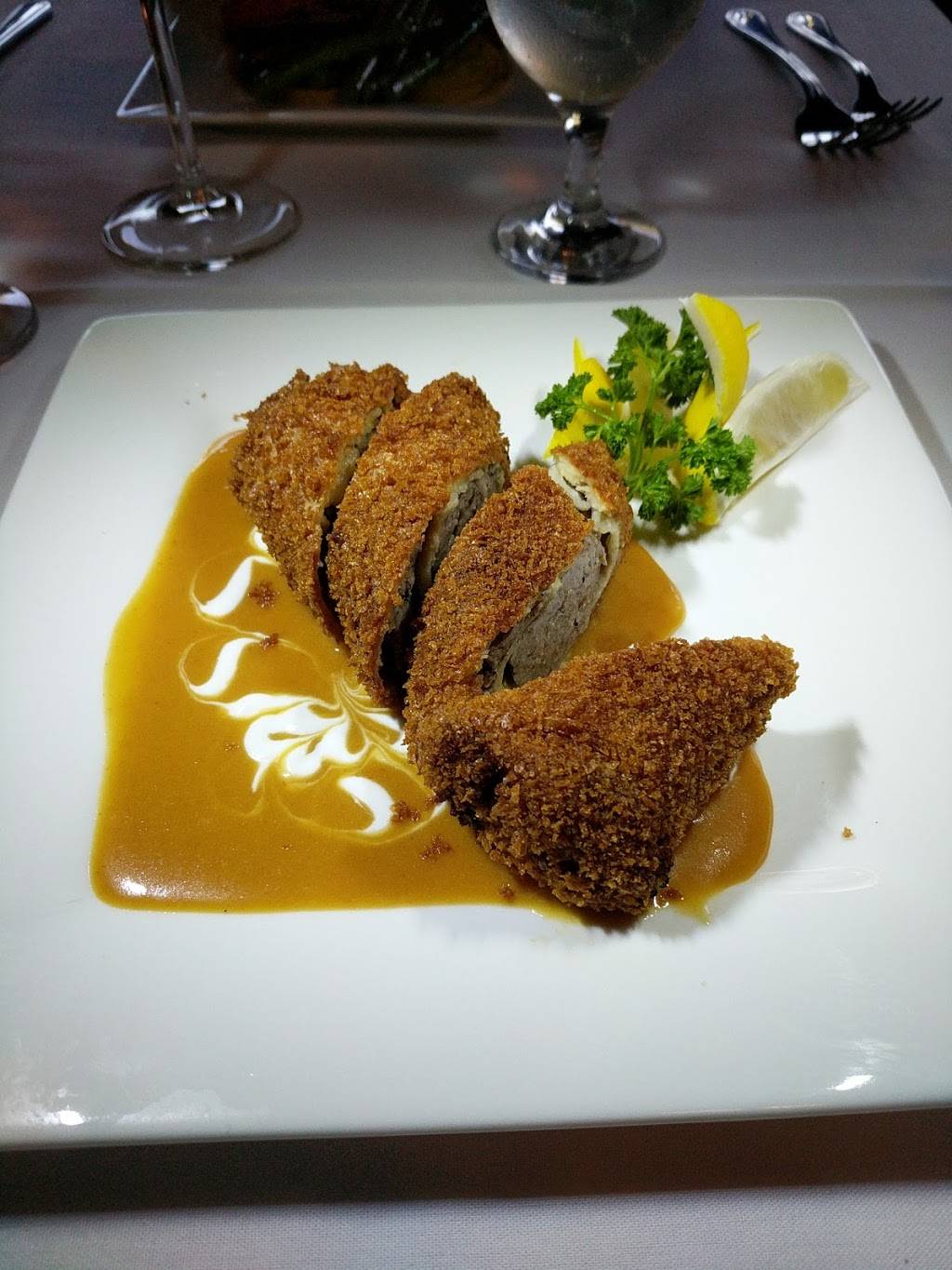 Tokaj | restaurant | 6516 Superior Ave, Sarasota, FL 34231, USA | 9419069444 OR +1 941-906-9444