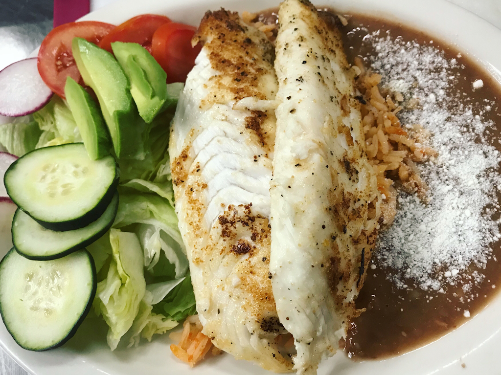 Más Mole Café | restaurant | 1309 Chamberlain Ave Space 6, Bakersfield, CA 93305, USA | 6614371731 OR +1 661-437-1731