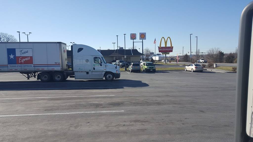 McDonalds | cafe | 1131 Aylor Rd, Stephens City, VA 22655, USA | 5408696474 OR +1 540-869-6474