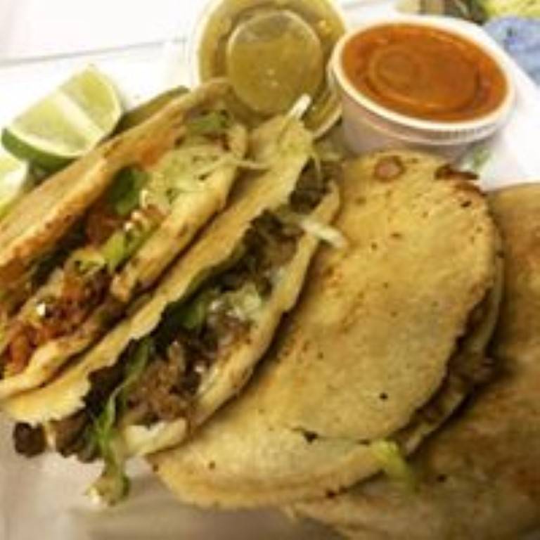 Checos Tacos | restaurant | 203 E Monroe Ave, Lowell, AR 72745, USA | 4797579555 OR +1 479-757-9555