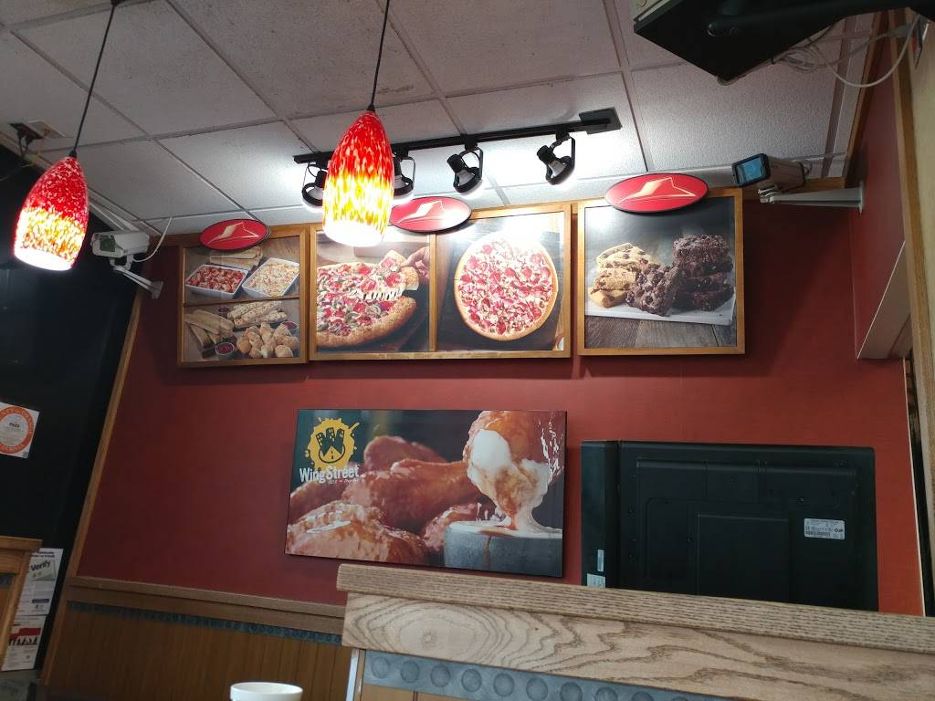 Pizza Hut | restaurant | 116 S State College Blvd, Anaheim, CA 92806, USA | 7147725555 OR +1 714-772-5555