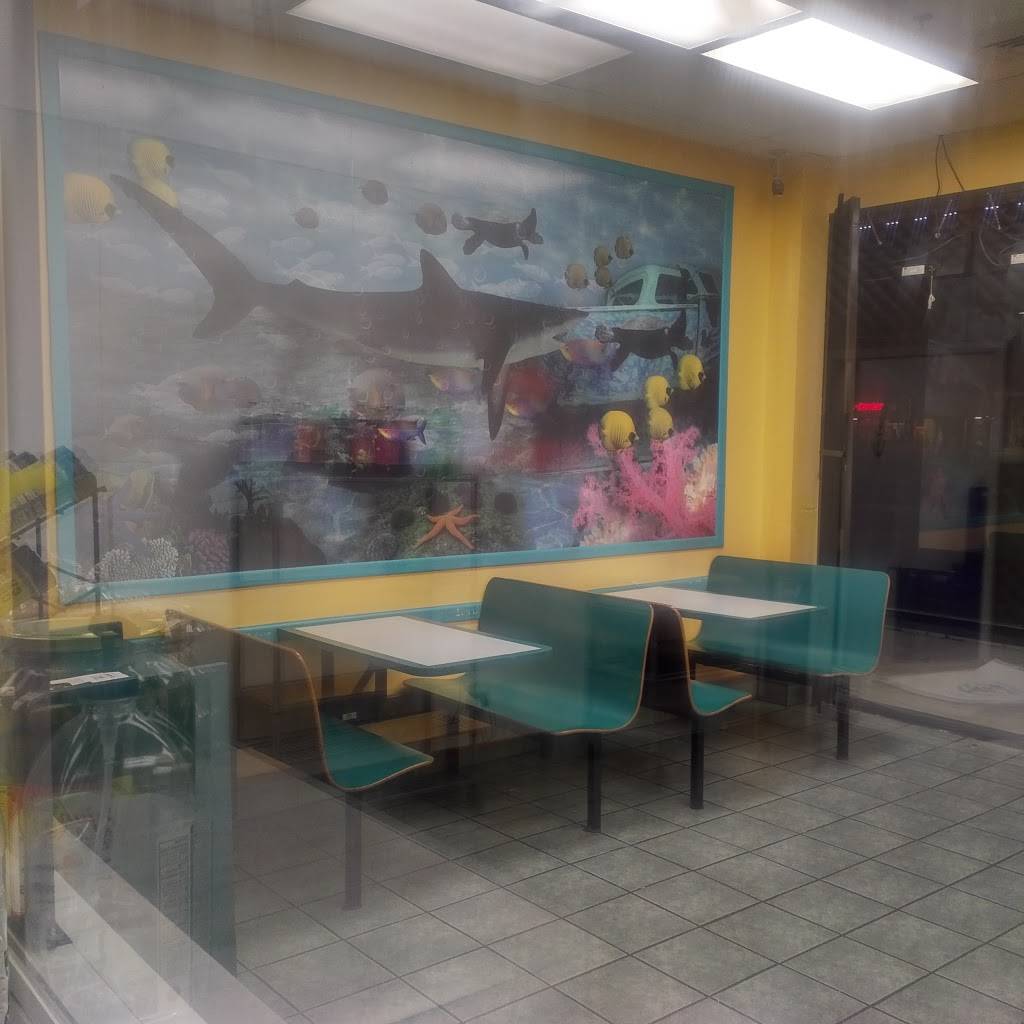 Sharks | restaurant | 2027 E 95th St, Chicago, IL 60617, USA | 7733746650 OR +1 773-374-6650