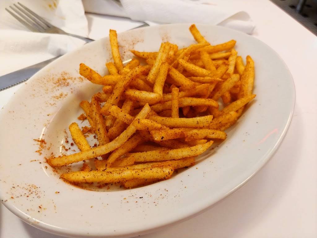 Steak n Shake | restaurant | 16902 Clover Rd, Noblesville, IN 46060, USA | 3177763855 OR +1 317-776-3855