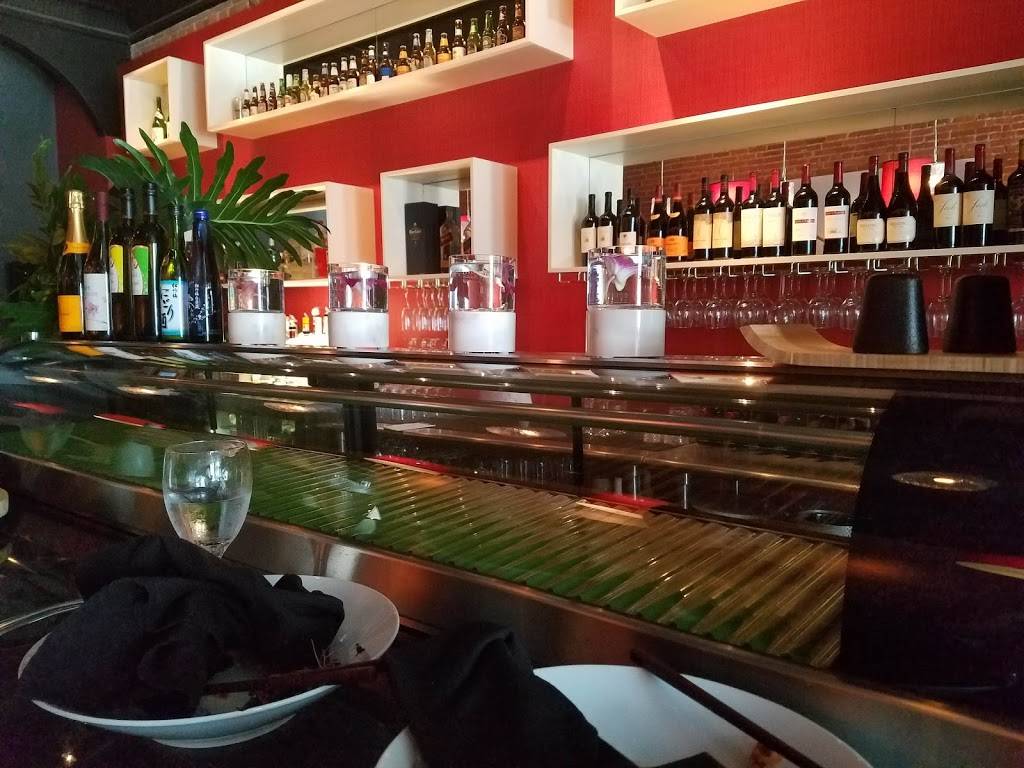 Mango Thai | restaurant | 318 S Broadway, Rochester, MN 55904, USA | 5072882360 OR +1 507-288-2360