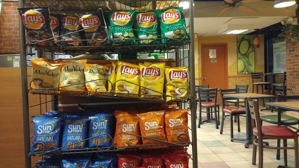 Subway | restaurant | 334 Grand St, New York, NY 10002, USA | 2127772372 OR +1 212-777-2372