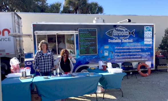 Brooks Dockside Seafood | restaurant | 140 Elkins Rd, Inglis, FL 34449, USA | 9419207302 OR +1 941-920-7302