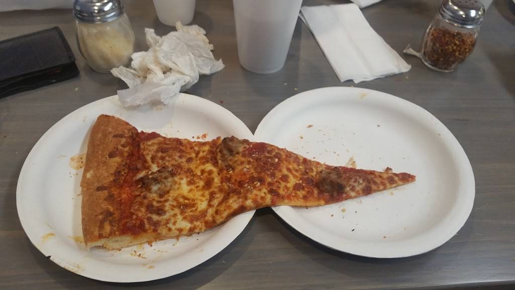 Milans Pizza | restaurant | 8968 Corbin Ave, Northridge, CA 91324, USA | 8182806867 OR +1 818-280-6867