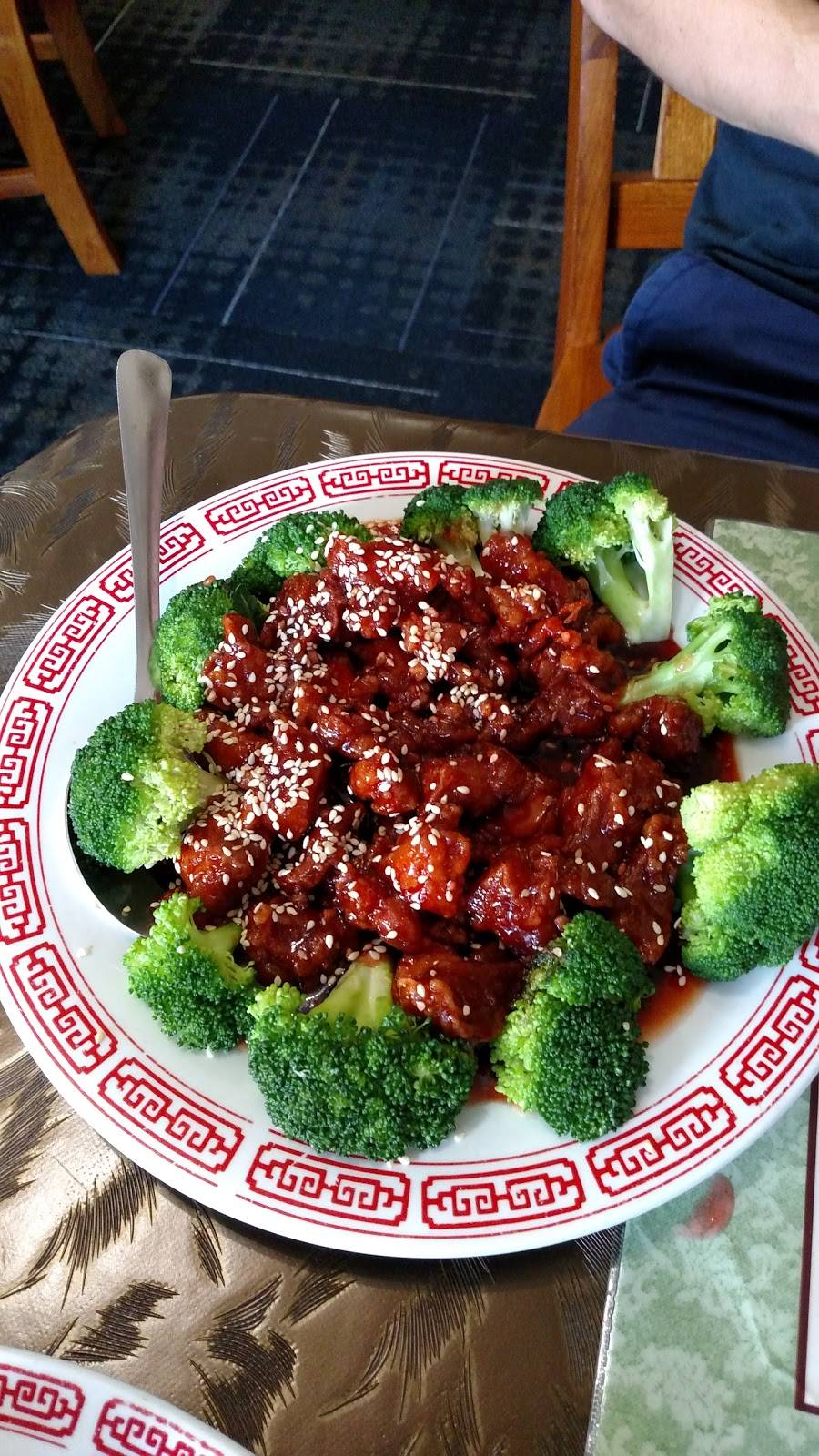 Peking Chinese Restaurant | restaurant | 1013 Superior Ave, Tomah, WI 54660, USA | 6083722960 OR +1 608-372-2960