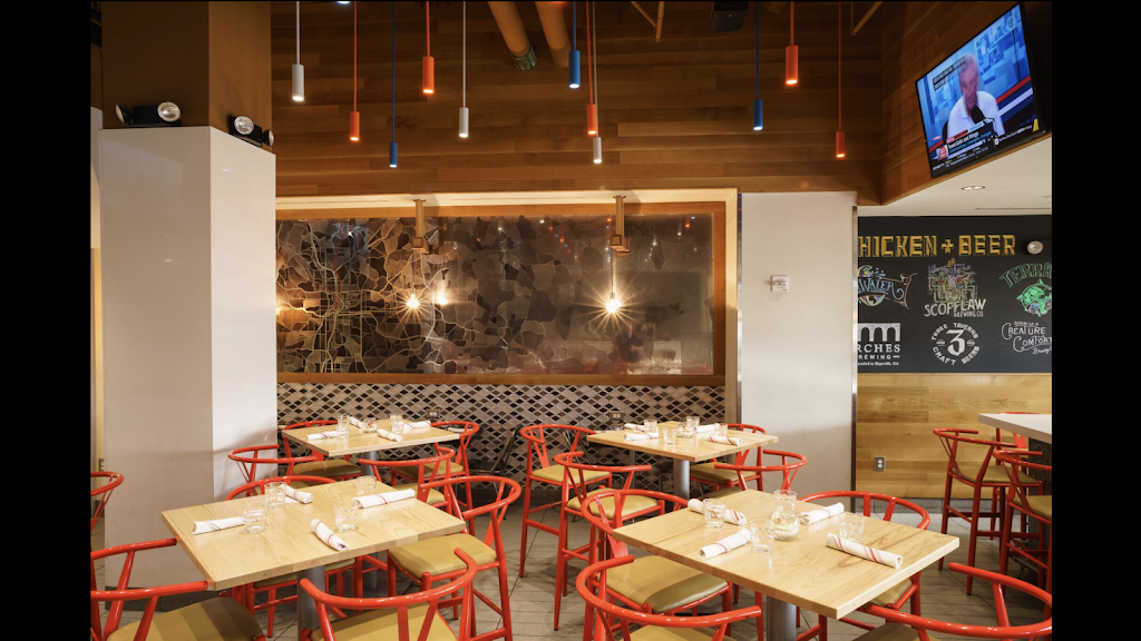 Chicken+Beer | restaurant | Concourse D, Gate D5, Atlanta, GA 30337, USA | 4042093905 OR +1 404-209-3905