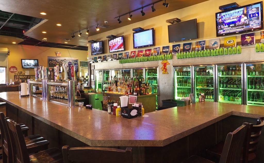 Johnny Malloys Sports Pub | restaurant | 10347 Bonita Beach Rd SE #101, Bonita Springs, FL 34135, USA | 2399925000 OR +1 239-992-5000