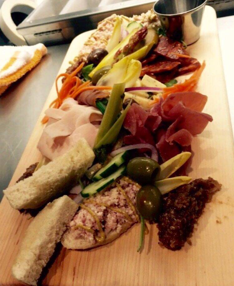 Water into Wine, Bistro & Lounge | night club | 607 N Campbell Station Rd, Knoxville, TN 37934, USA | 8653921586 OR +1 865-392-1586