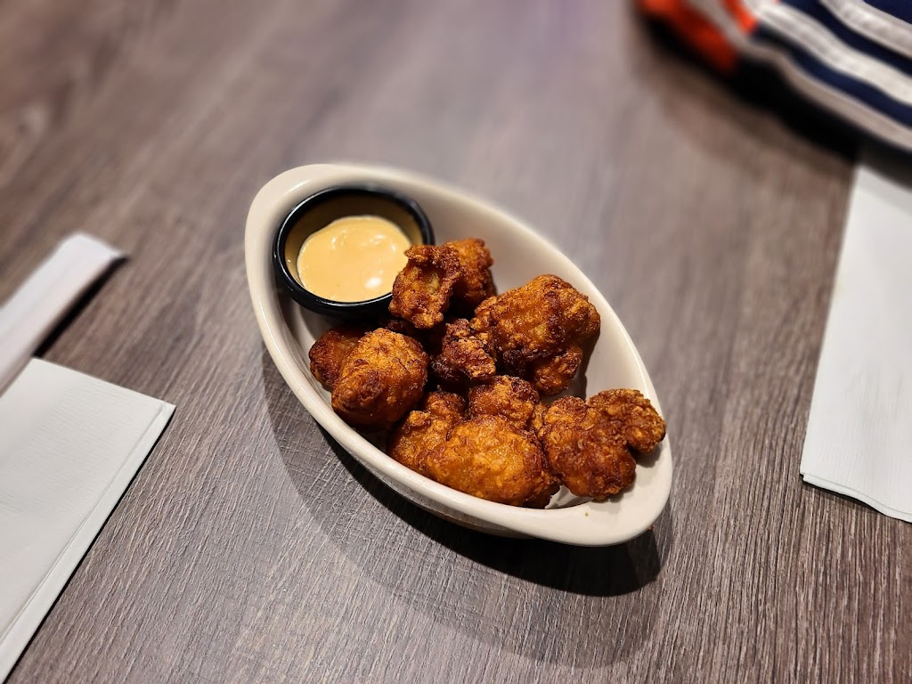 Rayu Ramen | restaurant | 21038 Victory Blvd, Woodland Hills, CA 91367, USA | 7472304336 OR +1 747-230-4336