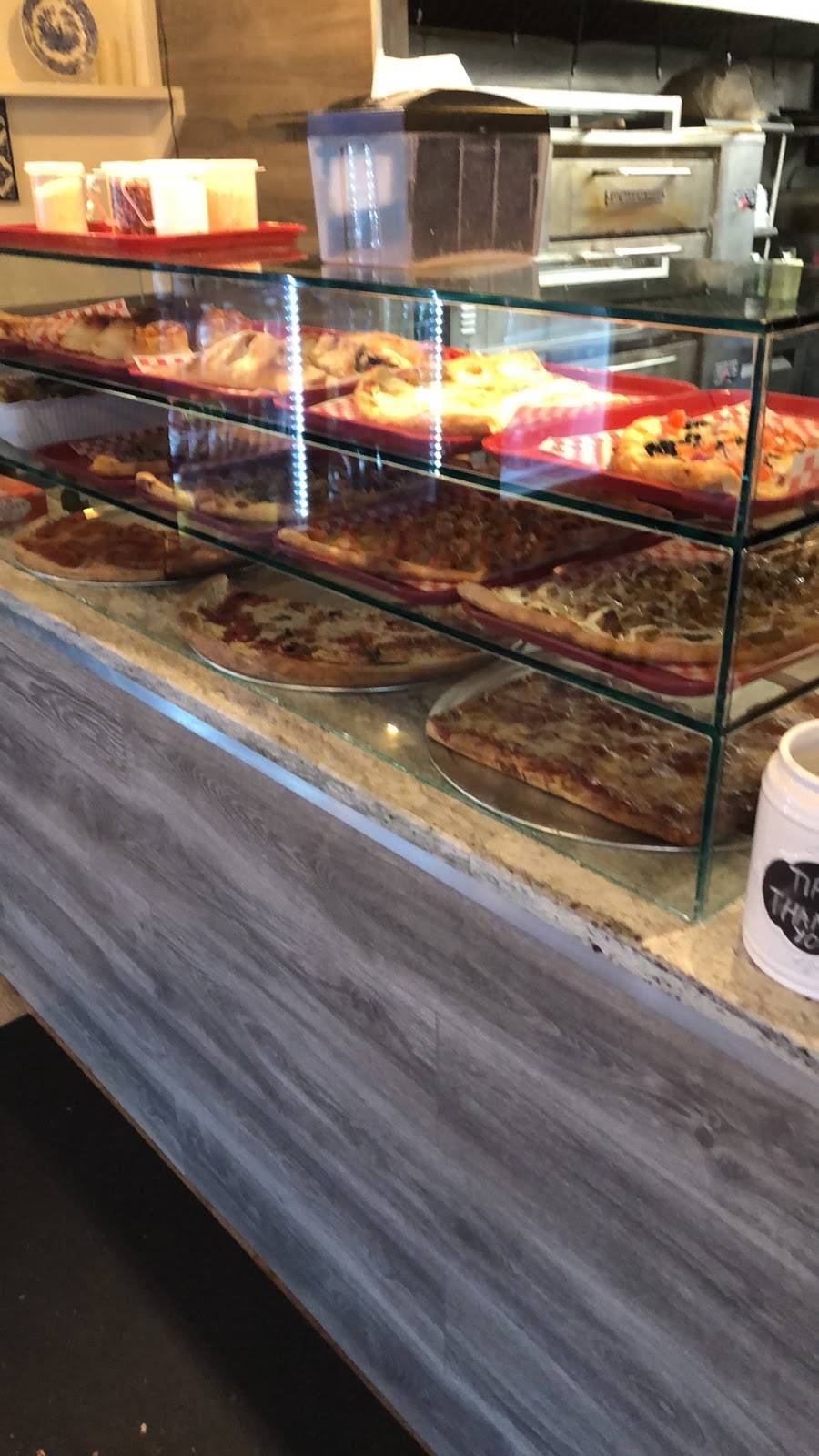 Zio Pepes Pizzeria | restaurant | 26-19 23rd Ave, Queens, NY 11105, USA | 7184339858 OR +1 718-433-9858