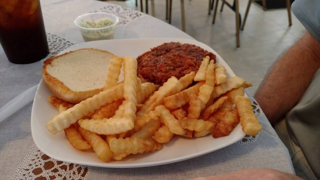 Ediths Route 60 Diner | restaurant | 922 Richmond Hwy, Amherst, VA 24521, USA | 4346600396 OR +1 434-660-0396