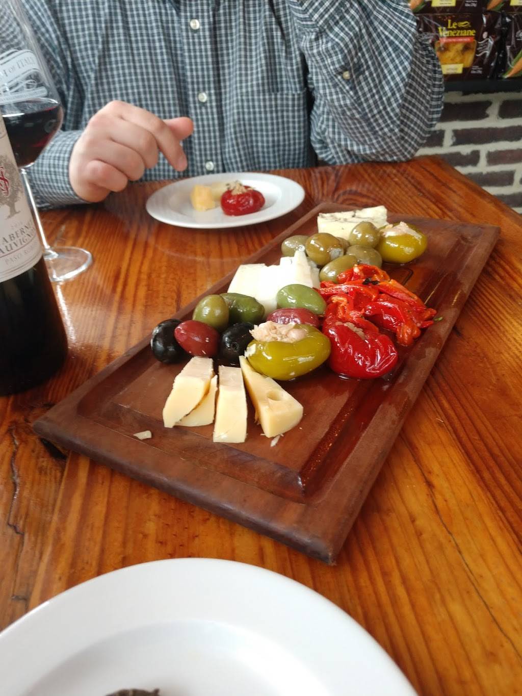 Touch of Italy Lewes DE | restaurant | 101 2nd St, Lewes, DE 19958, USA | 3028272730 OR +1 302-827-2730