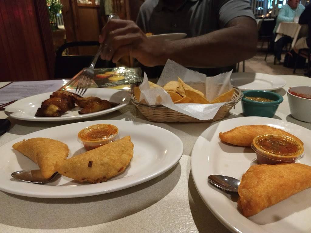 El Familiar | restaurant | 1246 NJ-166, Toms River, NJ 08753, USA | 7322406613 OR +1 732-240-6613