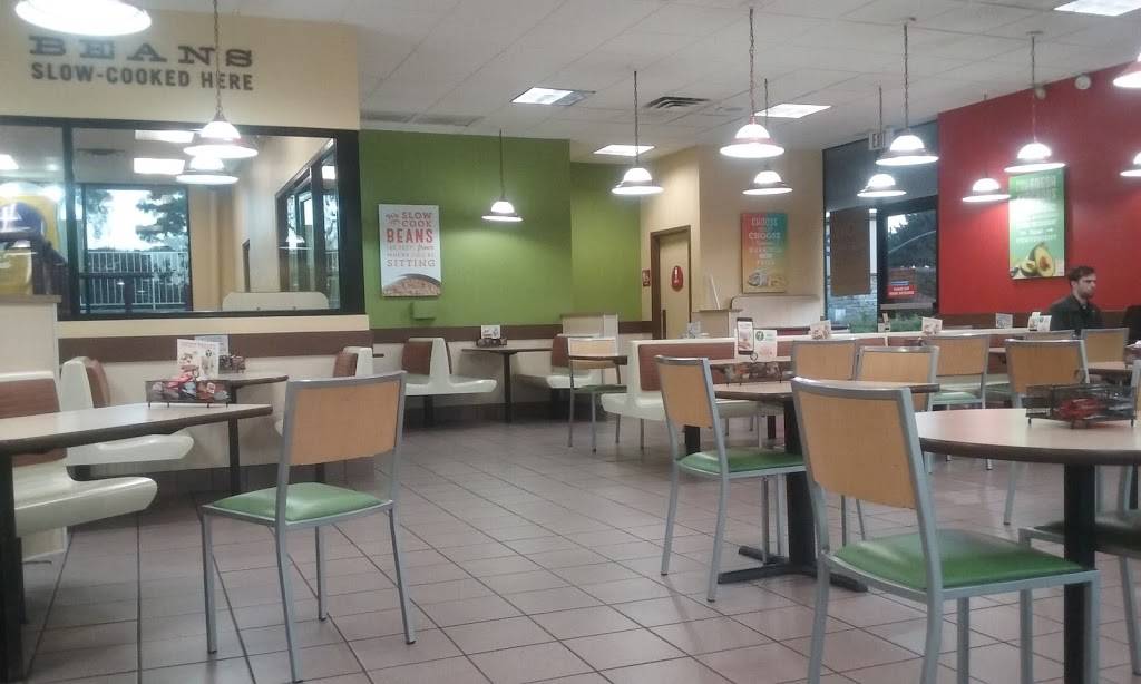 Del Taco | meal takeaway | 24465 Alicia Pkwy, Mission Viejo, CA 92692, USA | 9499518642 OR +1 949-951-8642