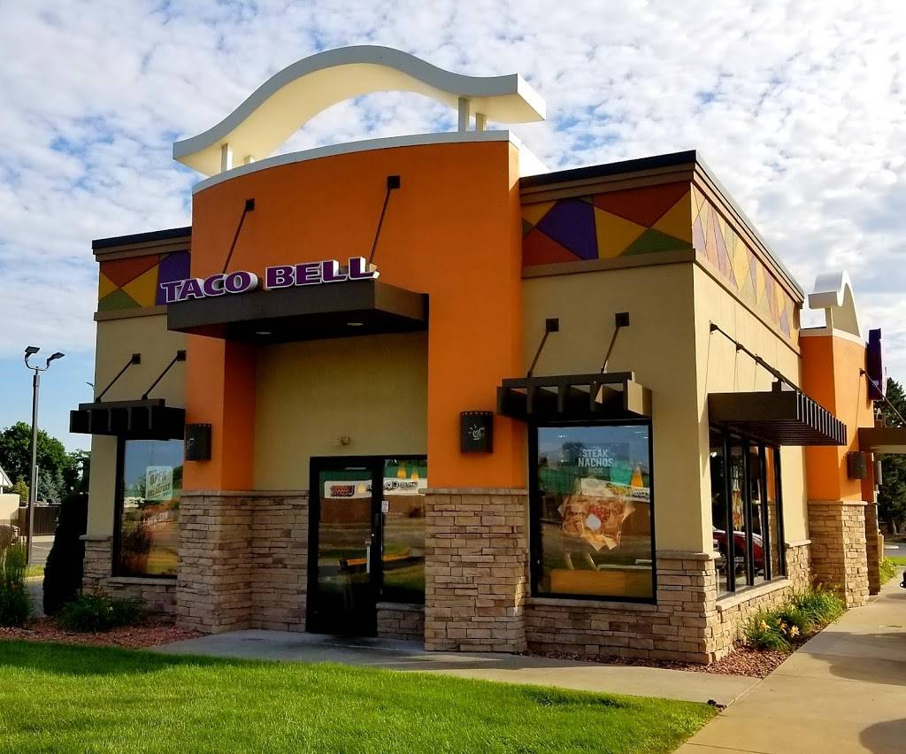 Taco Bell | meal takeaway | 916 Old U.S. 27, St Johns, MI 48879, USA | 9892247767 OR +1 989-224-7767