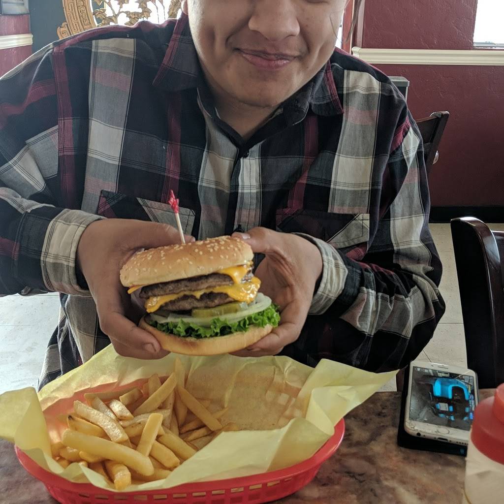 Doughnut Time Burgers and More | bakery | 3645 Cherokee Rd, Stockton, CA 95205, USA | 2099464399 OR +1 209-946-4399