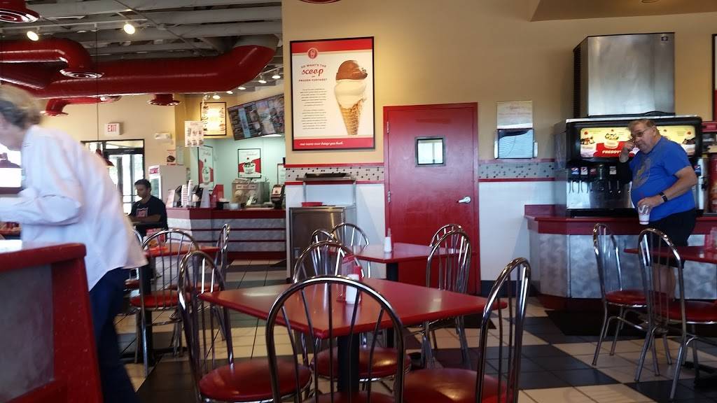 Freddys Frozen Custard & Steakburgers | restaurant | 6626 Blanco Rd, San Antonio, TX 78216, USA | 2105258755 OR +1 210-525-8755