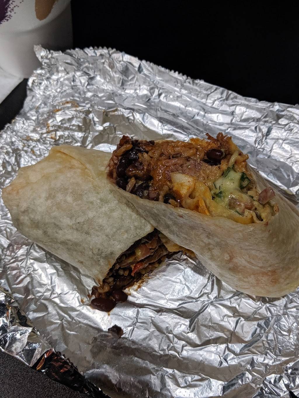 Chango’s Bar & Grill | restaurant | 519 S Illinois Ave, Carbondale, IL 62901, USA | 6184576672 OR +1 618-457-6672