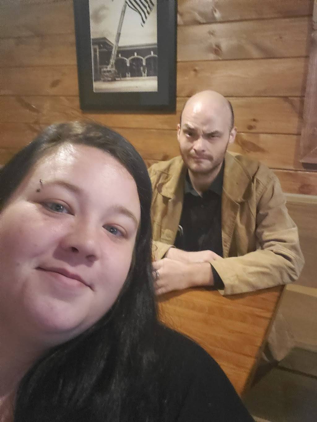 Midtown Station | restaurant | 715 2nd Ave SE, Cedar Rapids, IA 52401, USA | 3192001094 OR +1 319-200-1094