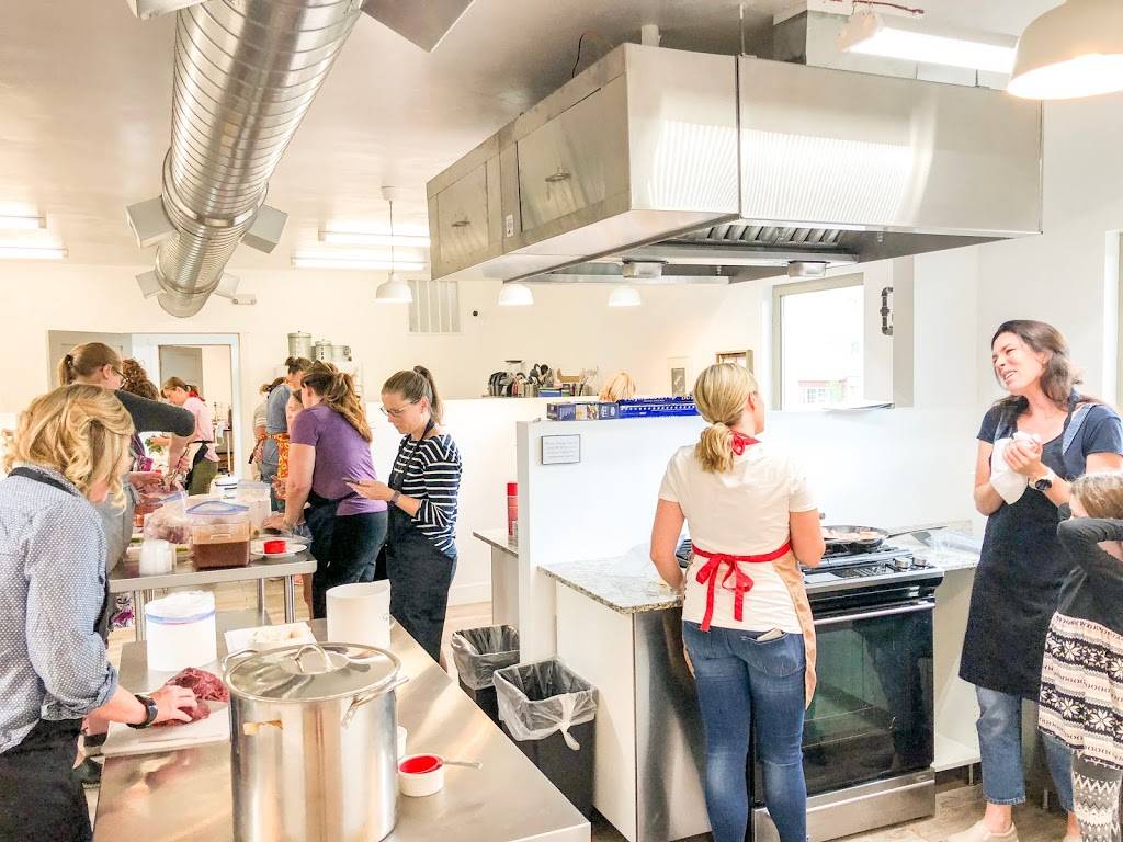 Lemon & Sage Market | restaurant | 151 S Main St, Springville, UT 84663, USA | 8015156074 OR +1 801-515-6074