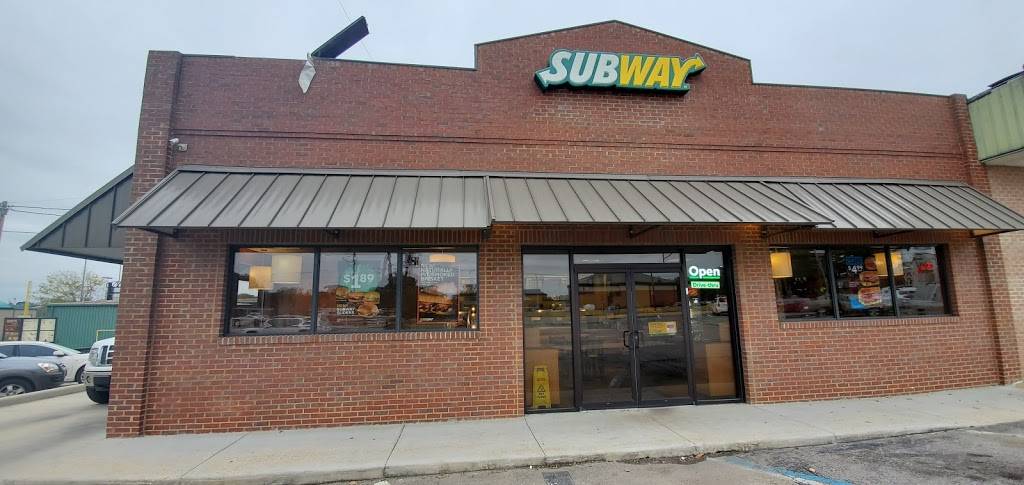 Subway | restaurant | 613 N 2nd St, Booneville, MS 38829, USA | 6627285004 OR +1 662-728-5004