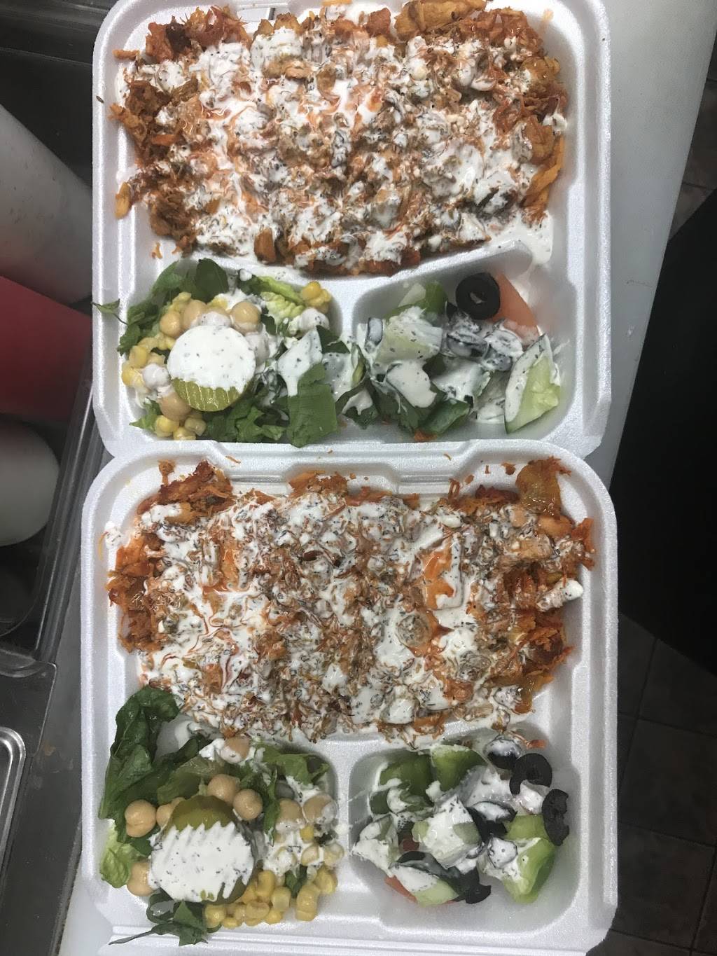 Canarsie Chicken & Gyro | restaurant | 1206 Remsen Ave, Brooklyn, NY 11236, USA | 7182510170 OR +1 718-251-0170