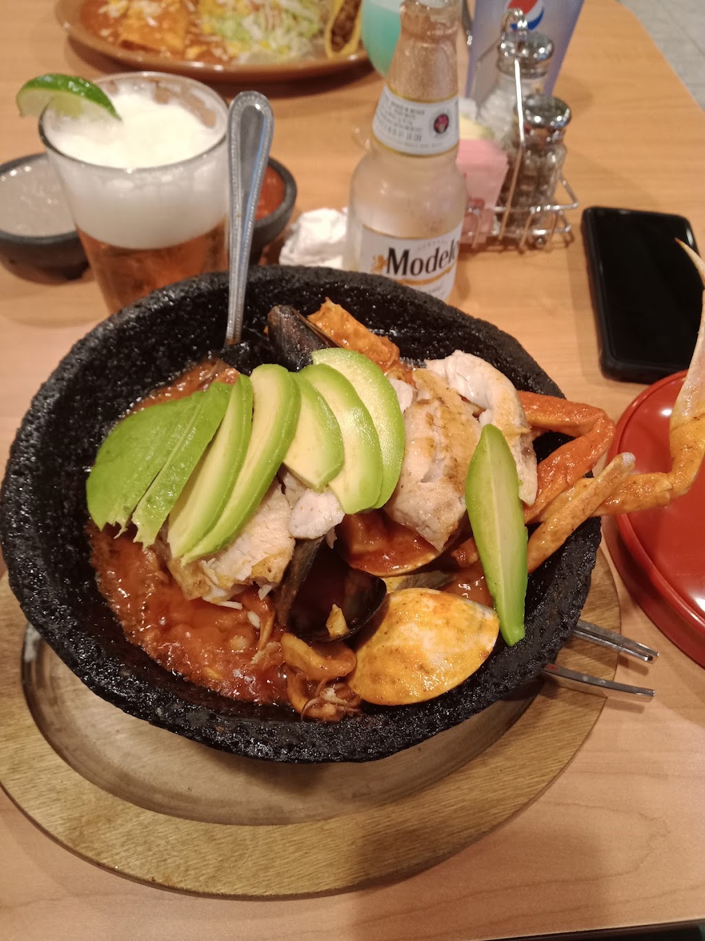 Tres Amigos Family Mexican Restaurant | restaurant | 2414 W Lincolnway, Cheyenne, WY 82001, USA | 3075140868 OR +1 307-514-0868