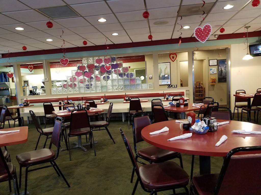 Daybreak Cafe | restaurant | 3910 24th Ave, Port Huron, MI 48060, USA | 8109665000 OR +1 810-966-5000