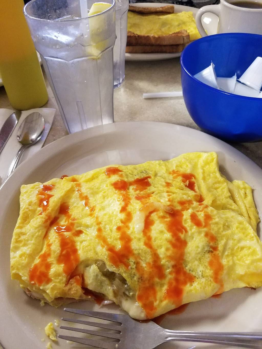 Pennys Place Family Restaurant | restaurant | 2109 route 5&20 liberty plaza, Seneca Falls, NY 13148, USA | 3155688746 OR +1 315-568-8746