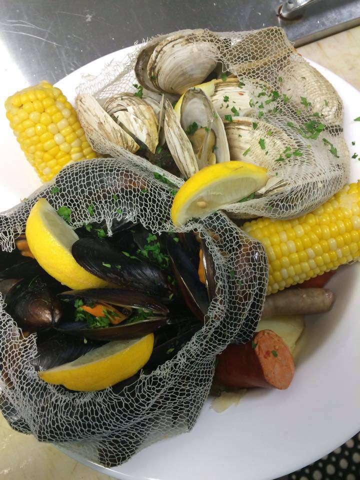 Cape Cod Fish Co | restaurant | 15501 Old McGregor Blvd #12, Fort Myers, FL 33908, USA | 2393136462 OR +1 239-313-6462