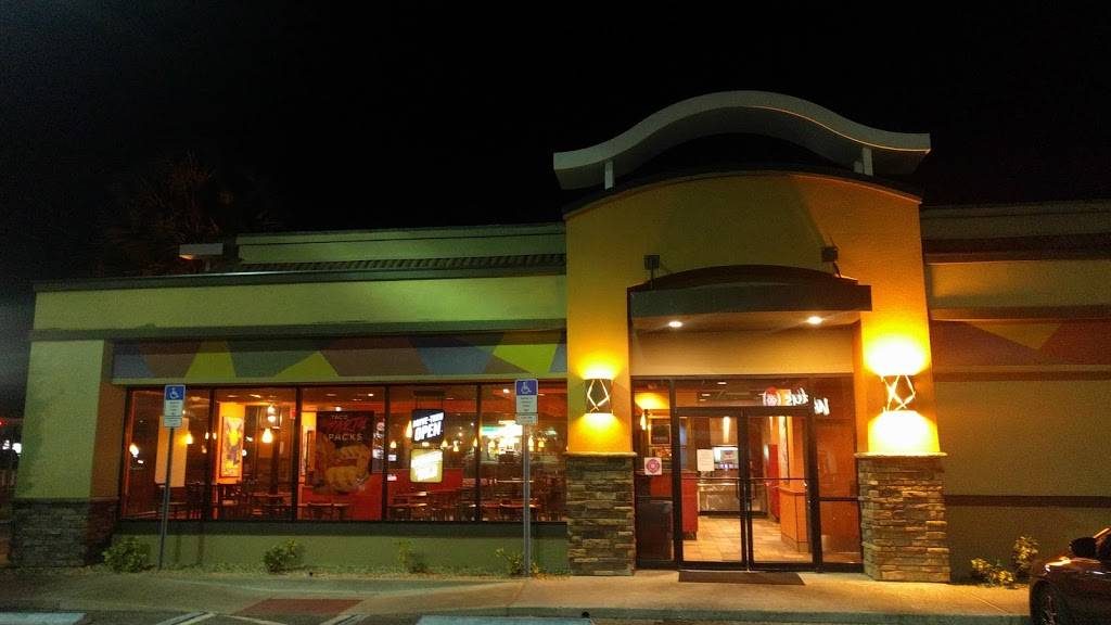 Taco Bell | meal takeaway | 1800 Main St, Dunedin, FL 34698, USA | 7277363302 OR +1 727-736-3302