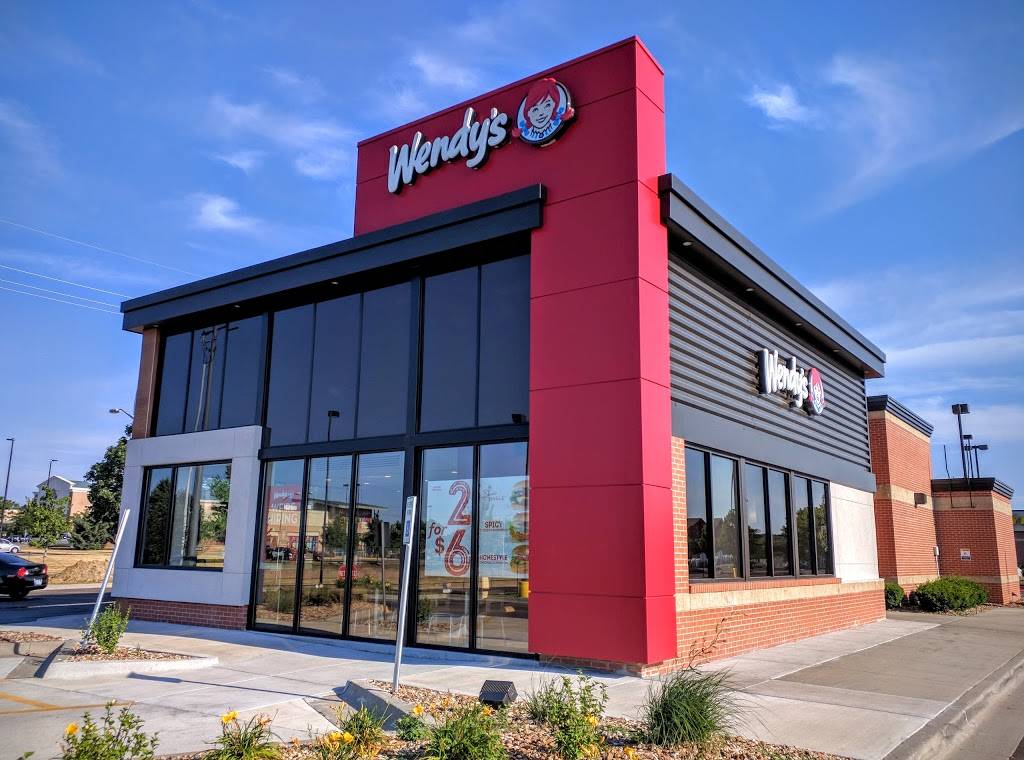 Wendys | restaurant | 8220 W 135th St, Overland Park, KS 66223, USA | 9132399415 OR +1 913-239-9415