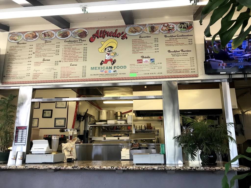 Alfredos | restaurant | 911 N San Fernando Blvd, Burbank, CA 91504, USA | 8189722625 OR +1 818-972-2625